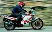 Generalmente, en las motocicle